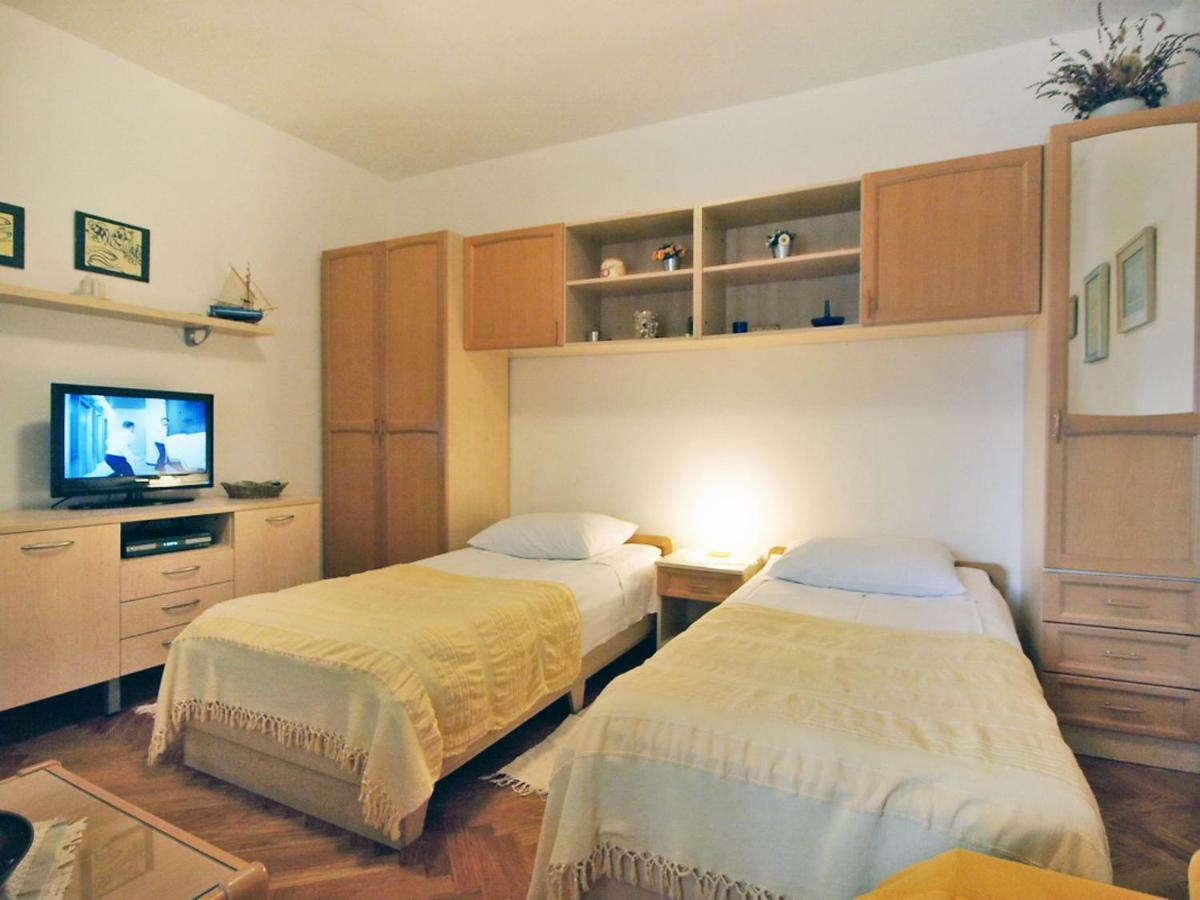 Holiday Home Mirta By Interhome Mali Iž Εξωτερικό φωτογραφία
